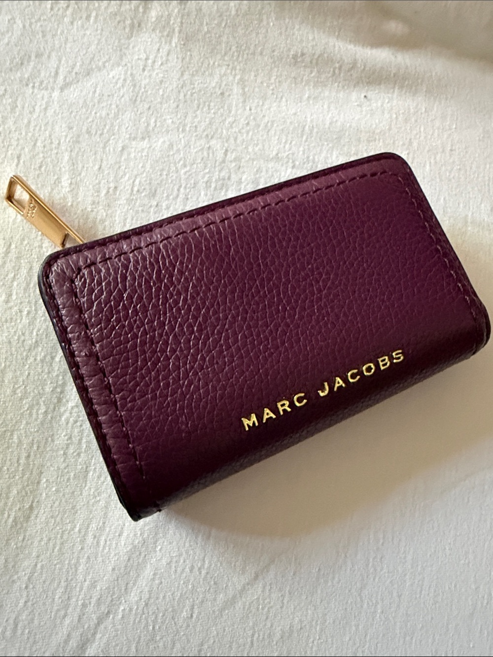 Marc Jacobs Plum Leather Zip Card Holder with Gold Logo